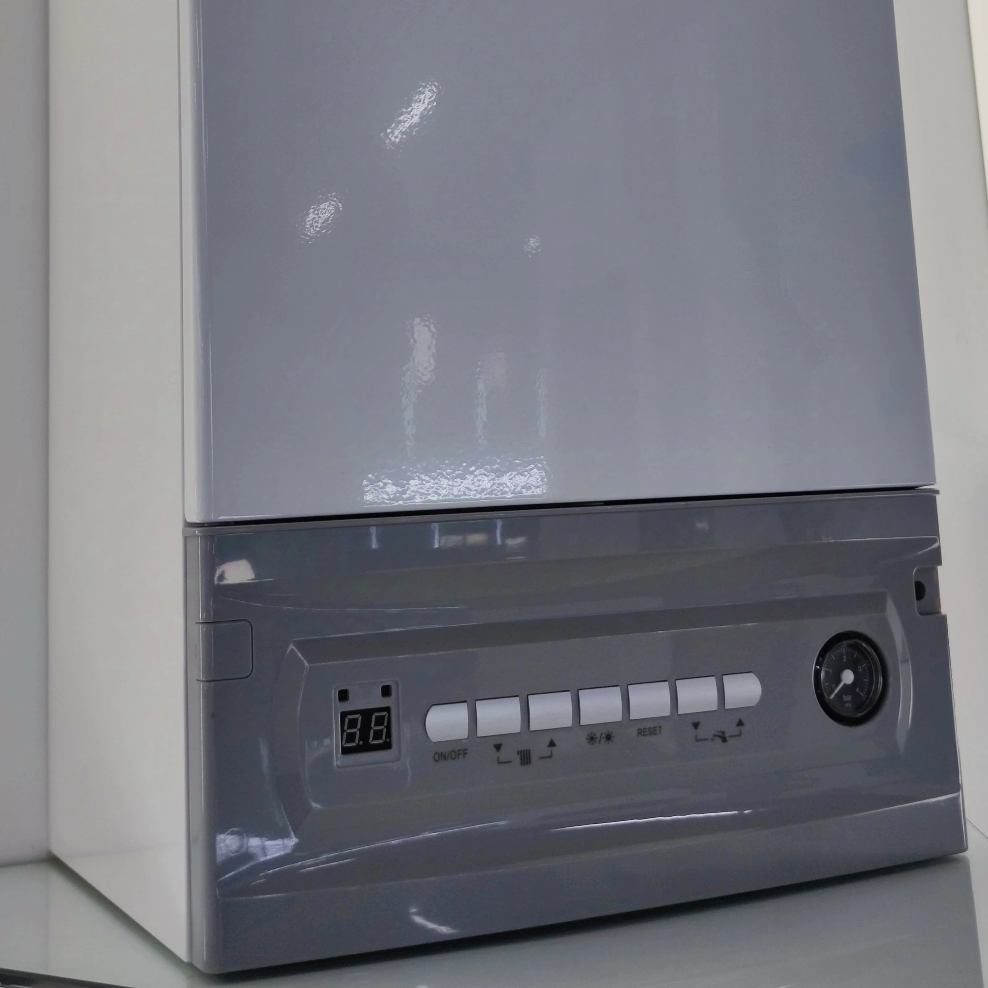 High Efficiency Gas Boiler For Central Heating Systems With Stable Operation And Low Noise 28KW