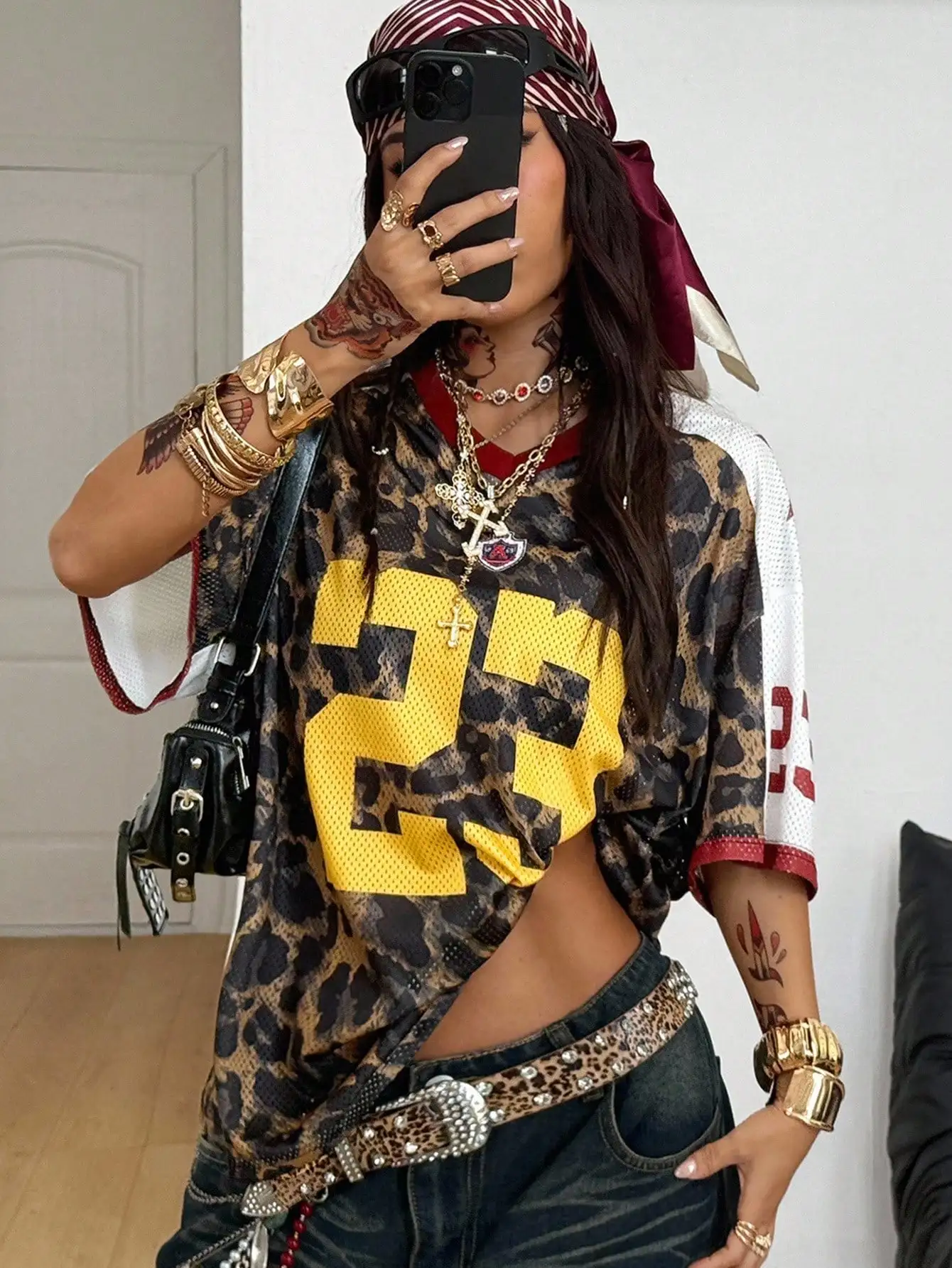 

Oversized Leopard Print Mesh Jersey Top with Bold Number Graphic, Streetwear Style