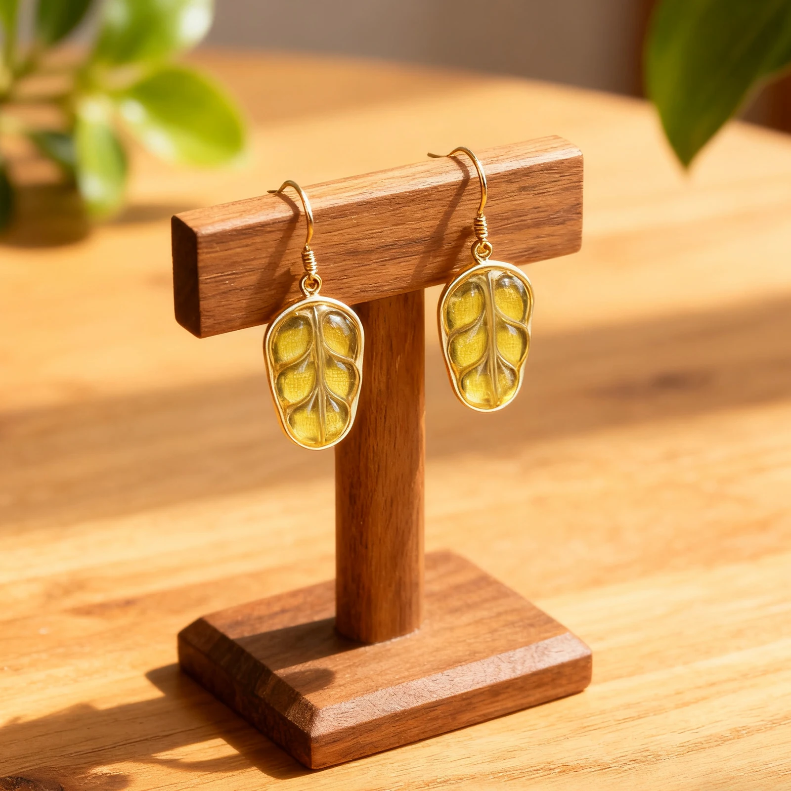 

Women's Golden Leaf Amber Earrings Sterling Silver Inlaid Natural Baltic Amber Drop Earrings Romantic Love Gift for Her Jewelry