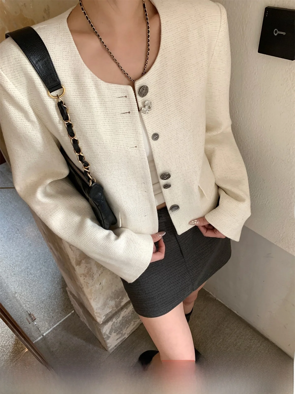 

Gv Big Brother Ele Casual round Ne ort Coat Women's Loose Fit Long Sve Straight Tube Outerwear Button Closure