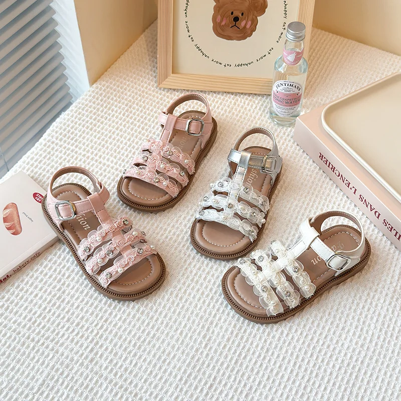 

Милые сандалии для девочек, новинка 2023 года, летняя кружевная обувь с цветочным узором для девочек, модная обувь принцессы, вечерние платья для девочександалии для Девочек