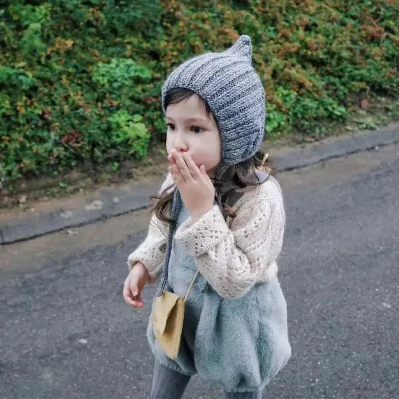 男の子と女の子のための冬の帽子,子供のための丈夫なプリントの帽子,綿のニット,3〜8歳の子供のためのキャップ