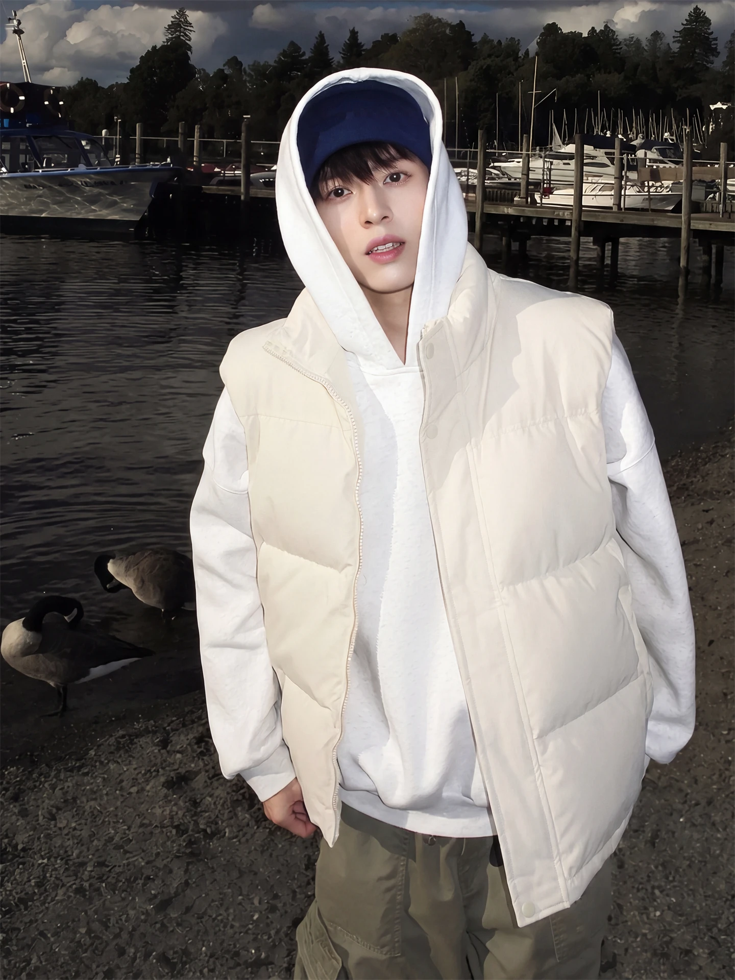 Khaki Stand Collar Thickened Cotton Vest Men's Autumn Winter Workwear Layering Outerwear Casual Style Warm  Color Zipper