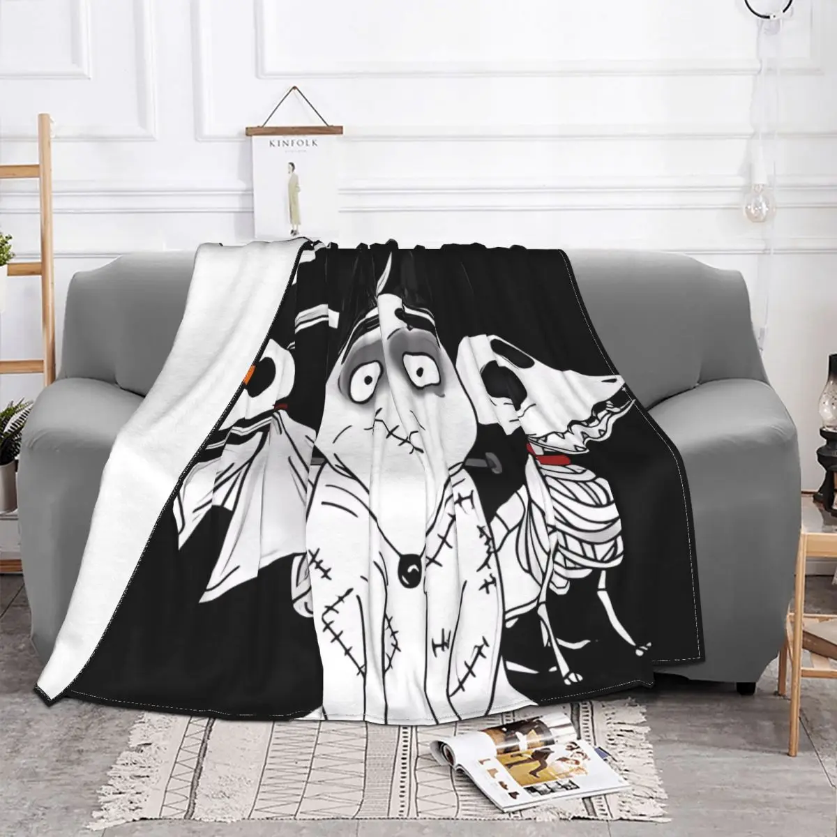 ZERO, SCRAPS And SPARKY Dog Tim Burton Movies Blanket Bedspread On The Bed Vintage Queen Bed