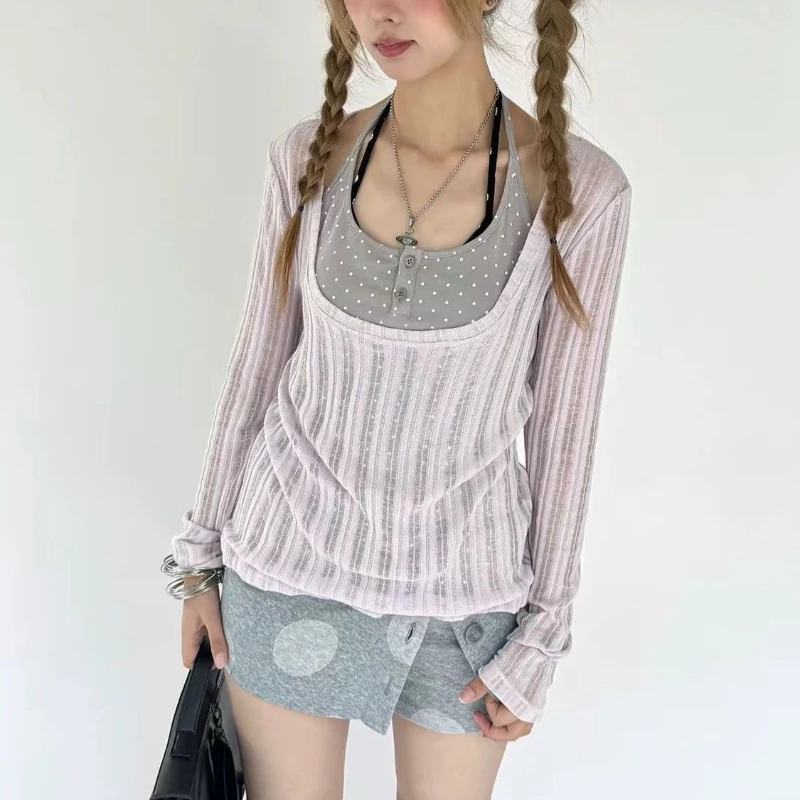 2026 Neues Harajuku Y2k Fake-Two-Top für heiße Mädchen, langärmeliges koreanisches Casual-T-Shirt, schmal geschnitten, mit Aussparungen, modische T-Shirts für Frauen, schick.