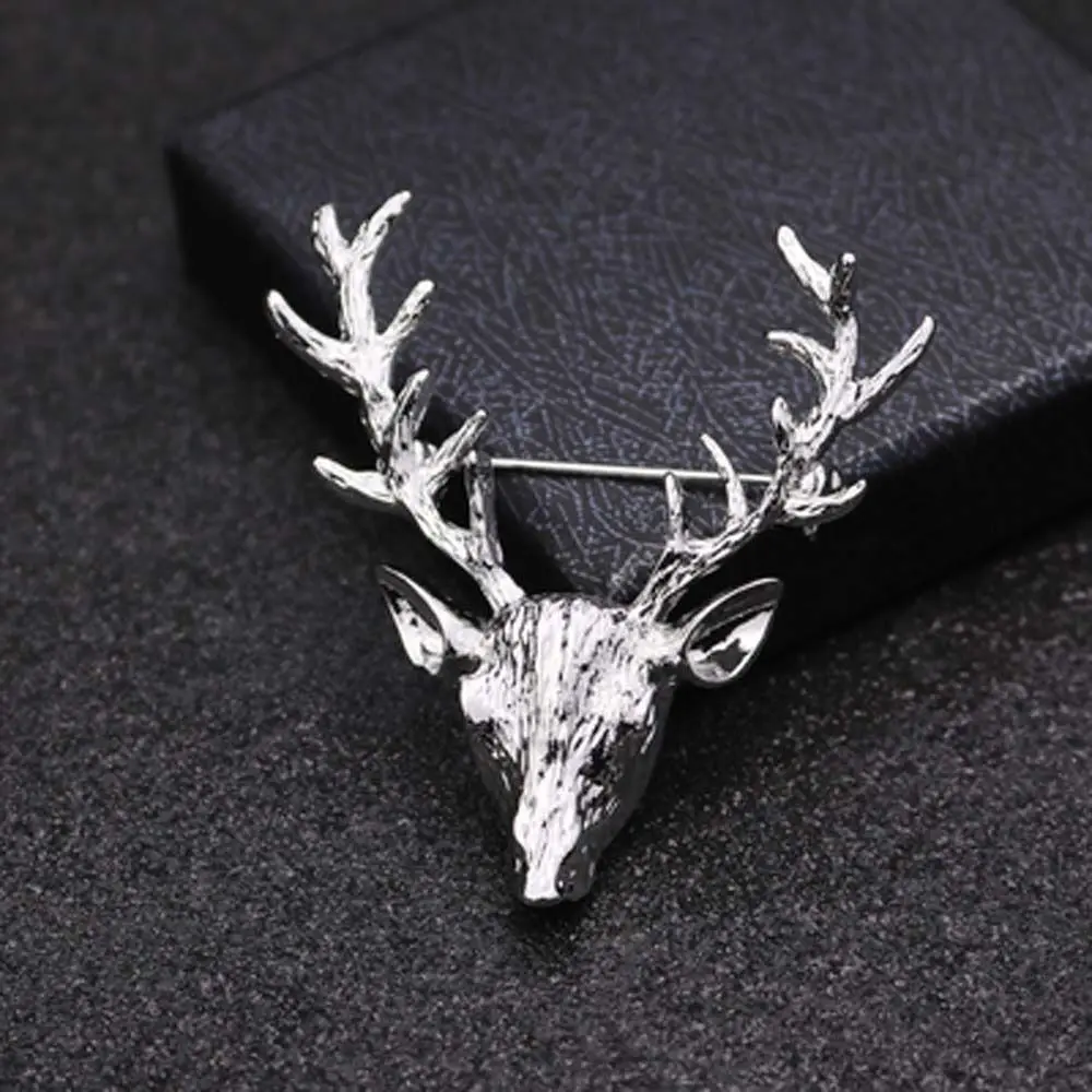 Personality Animal Elk Head Brooch Alloy Clothes Pins Christmas Badge Jewelry Badge Deer Metal Brooch Women