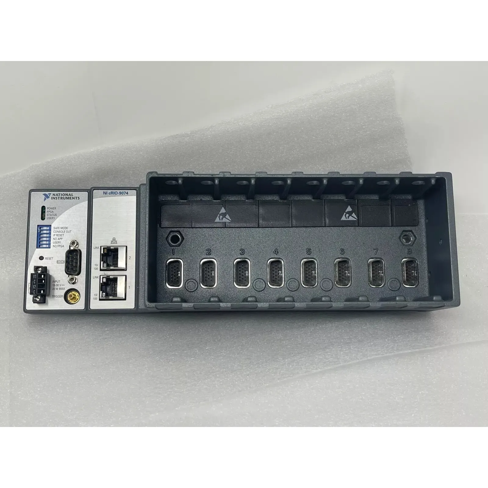 

НОВЫЙ контроллер cRIO-9074 cRIO9074 2M Gate FPGA CompactRIO