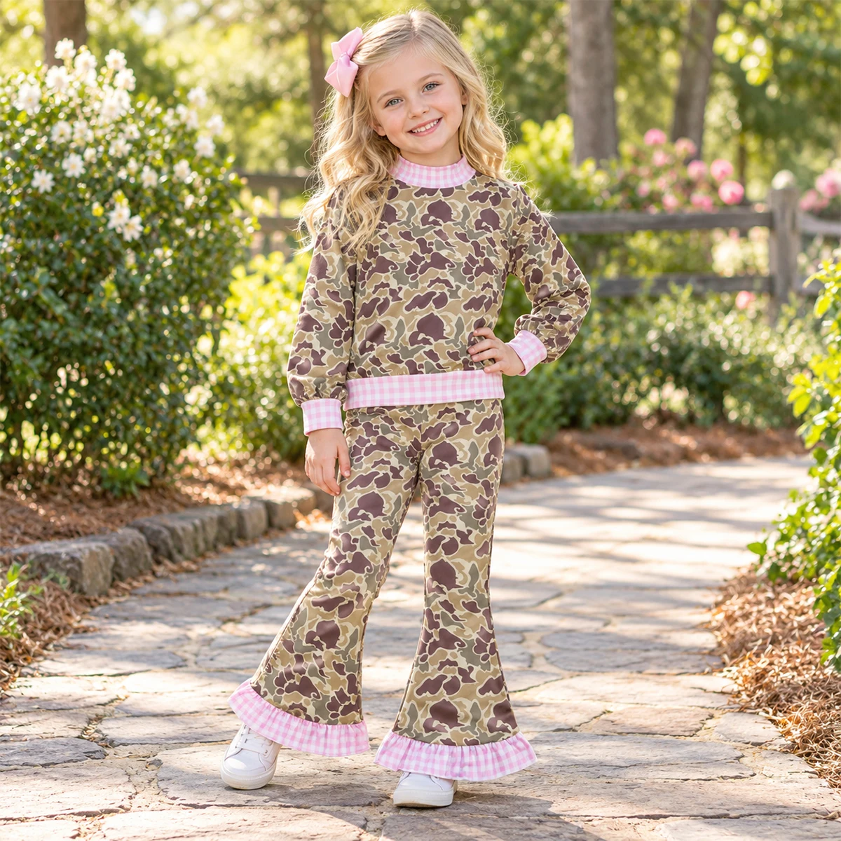 Kids Clothing Girls Sweatshirt Set Green Camo Choker Top Cotton Flare Pants Boutique Kids Bell Bottoms Clothing Suit Wholesale