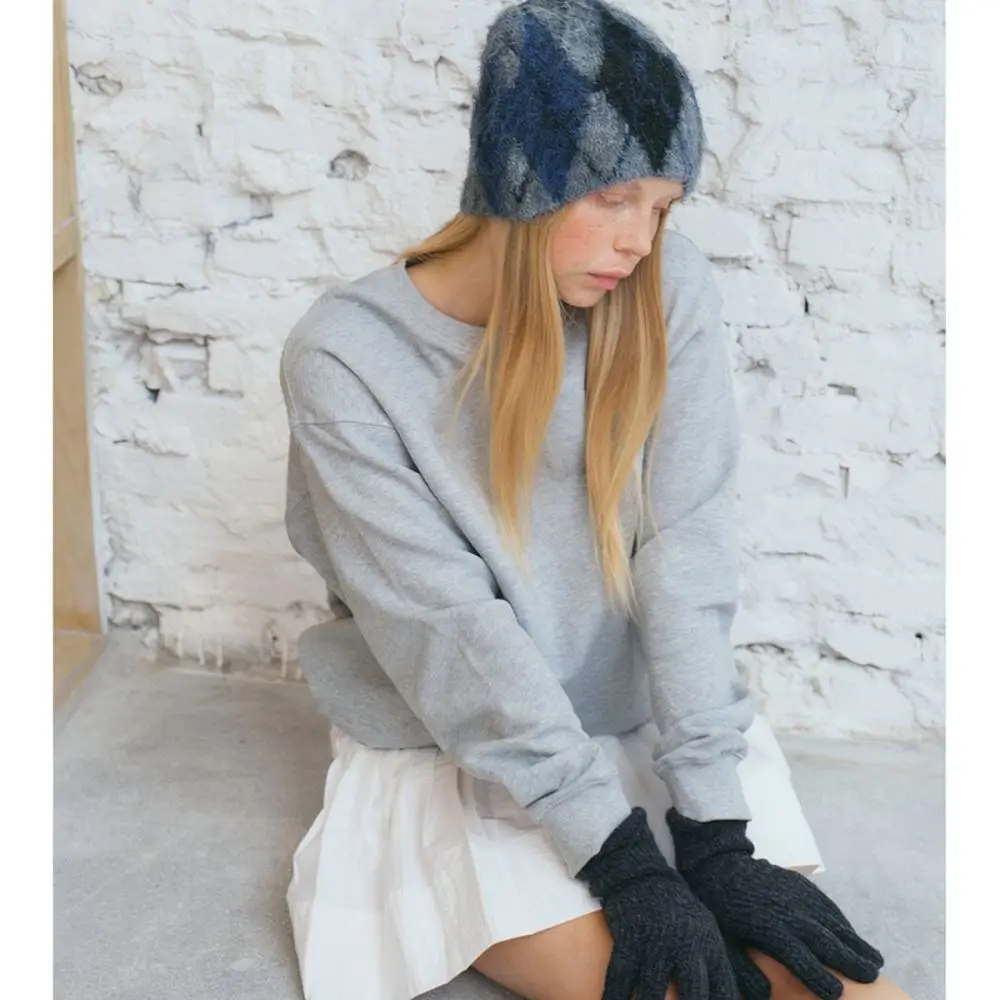 Fashion Designer Beanie Hat Wool Blend Diamond Knit Cap Unisex Winter Warm Streetwear Trendy Hip Hop Style Soft Headwear