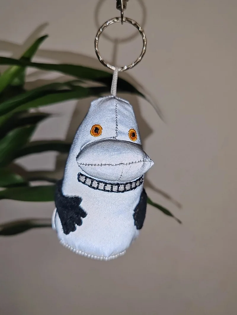 Childen Trinkets Reflective Pendant Reflective Protective Creative School Gift Night Walking Warning Backpack Pendant