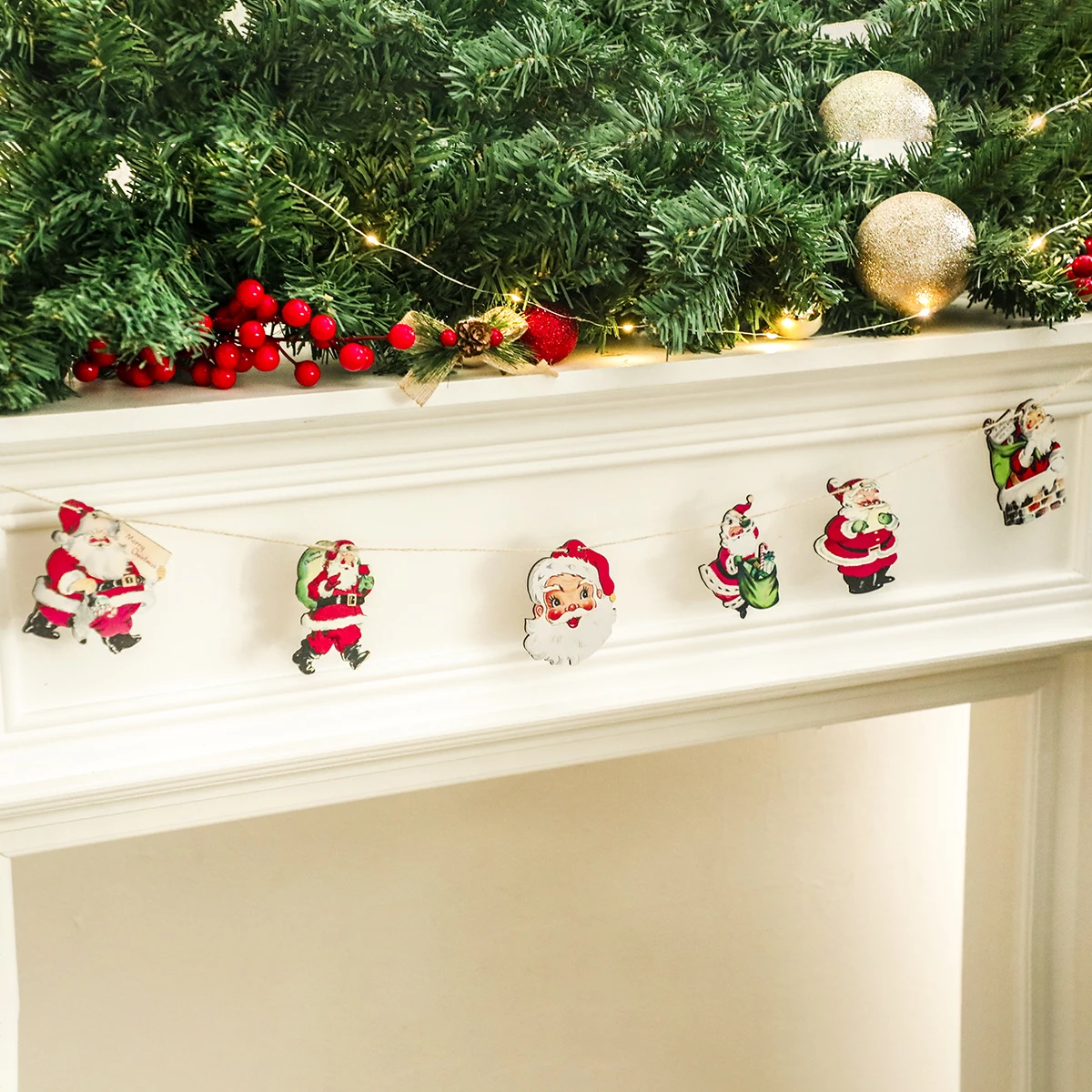 Weihnachts-Weihnachtsmann-Bannergirlande, festliche Hängedekoration mit Weihnachtsmann-Mustern, Weihnachtsbaum, Kamin und Feiertags-Party-Dekoration