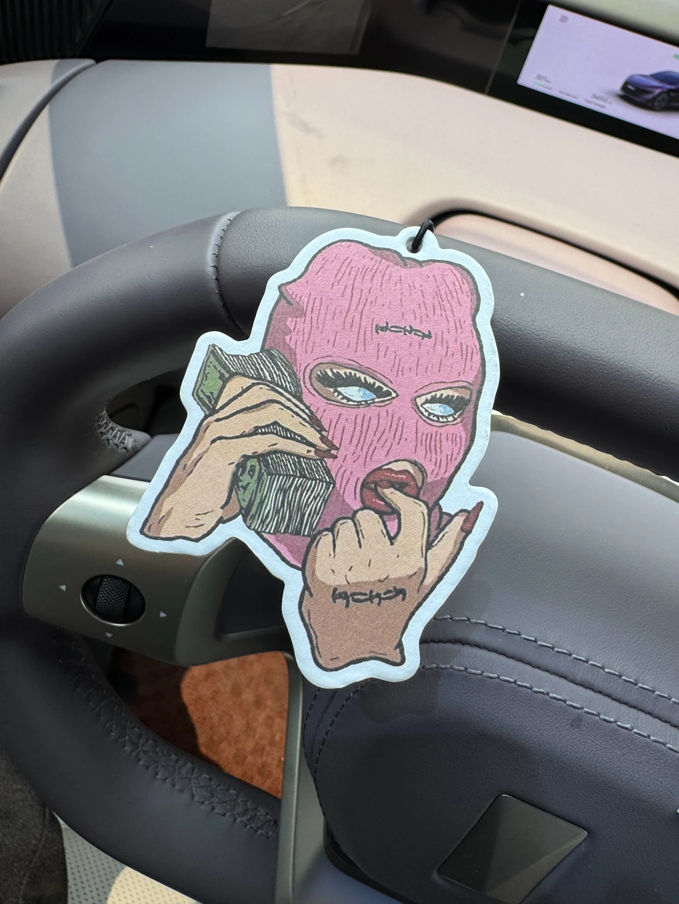 Pink Mask Beauty Berlin Girl D – Car Accessories Juicy Couture Bewertung und Preis