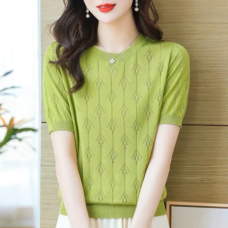 

Loose Slim Large Style Ice Silk Short-sleeved T-shirt Women Summer Hollow Flesh-covering Knitted Hollow Versatile Thin Top ZT306