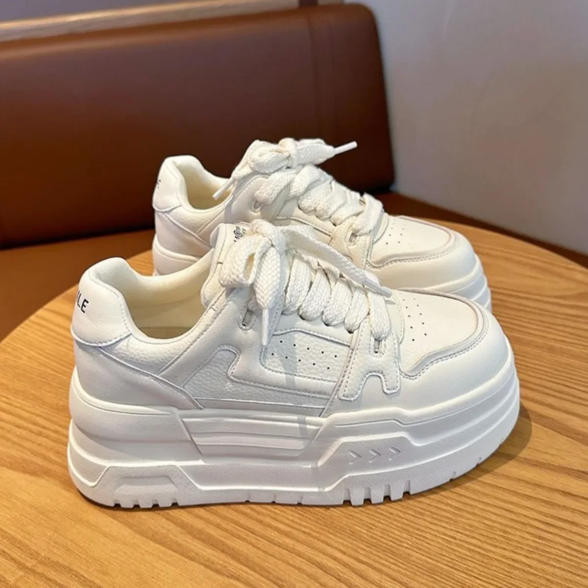 

Women's White Round-Toe Sneakers Lace-Up Thick-Soled, Comfortable Flat-Soled Fashion Casual Shoes with Flexible & Durable Design