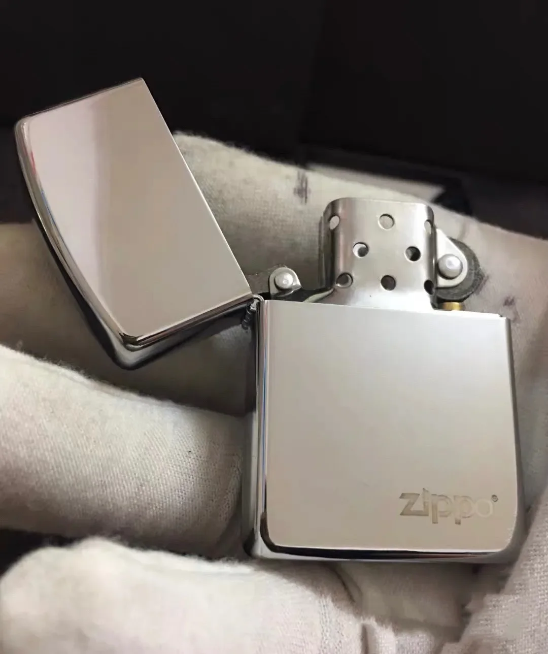 Mechero Zippo blanco Ice a prueba de viento, colección en caja