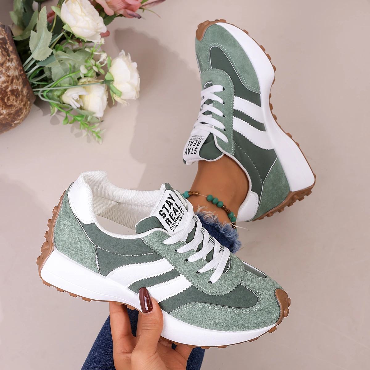 2025 New Women Sneakers Casual Breathable Sport Shoes Spring Summer Thick Bottom Sneakers Student Leisure Running Shoes Women image 5