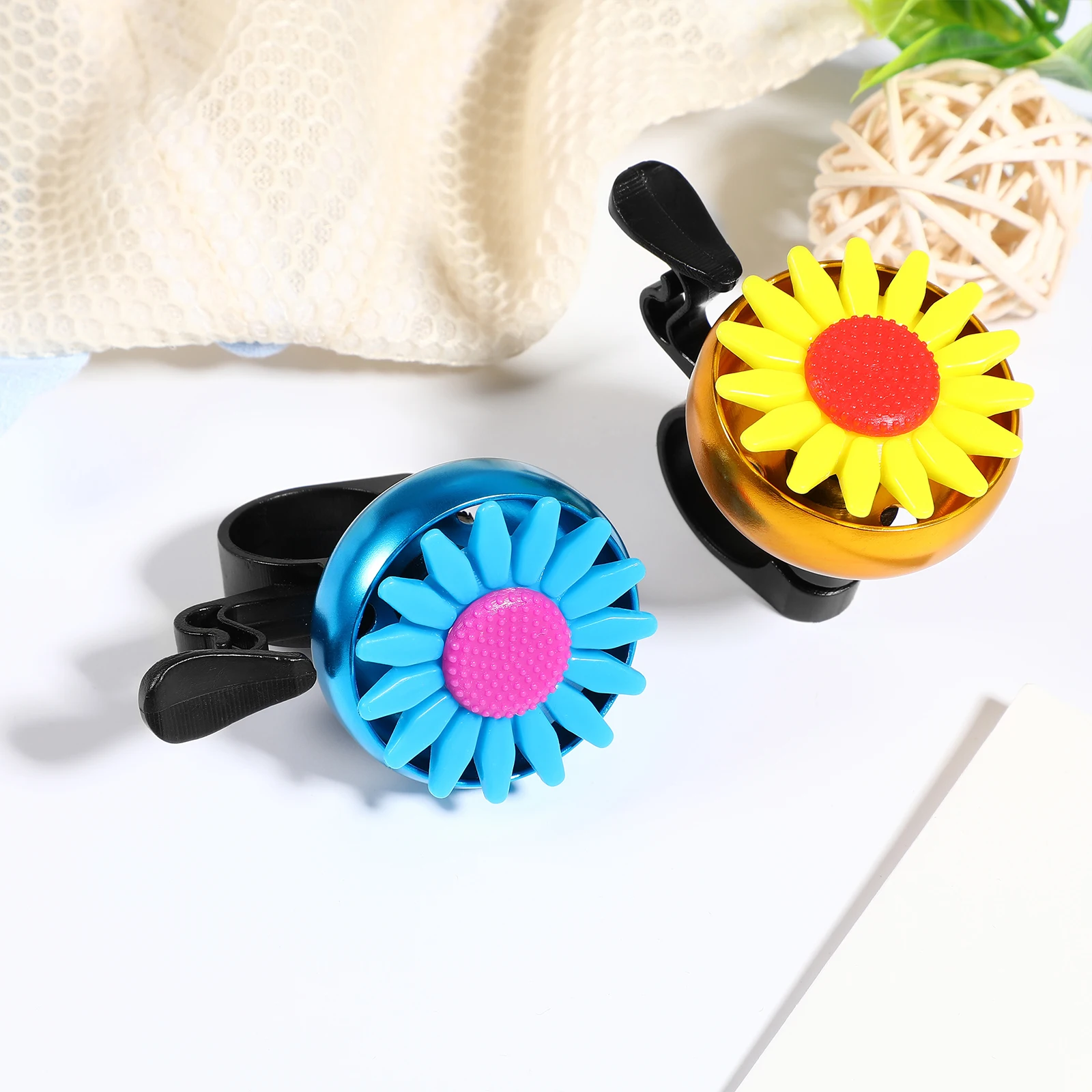 

Sunflower Shaped Bike Handlebar Ringer Durable Lightweight for Children Folding Cruiser Bikes Accessories