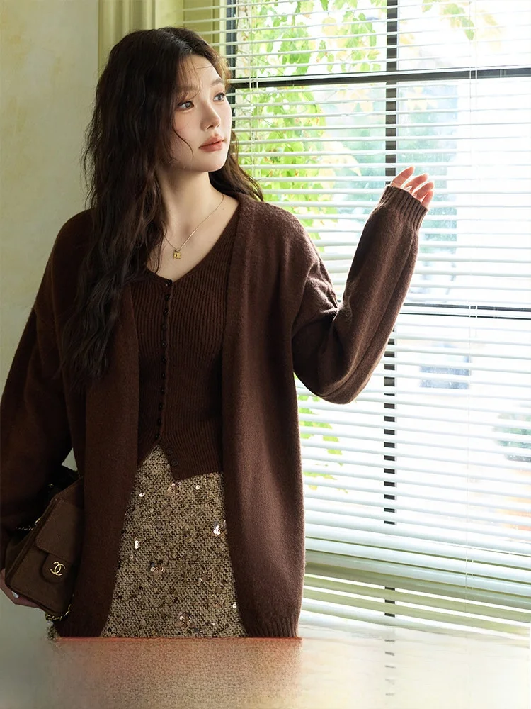 

Вязаный комплект больших размеров, женский модный облегающий жилет и кардиган с юбкой, осенний новый Sle Five Seasons, домашний женский бренд