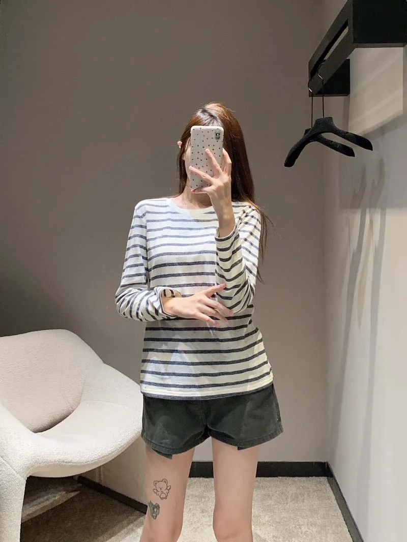 

College style women's T-shirt fashionable, youthful, energetic, loose and slimming striped long sleeved round neck top