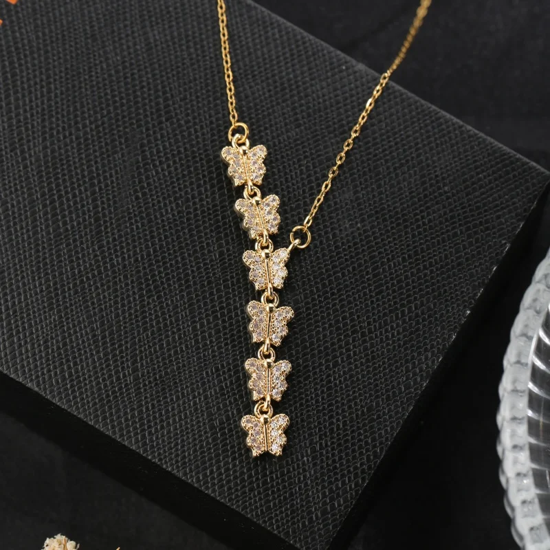 1 Piece Stainless Steel Chain Plated with 18K Gold, Six-Link Pendant with Butterfly Rhinestones and Tassels, Copper Pendant Necklace, Exquisite and Dynamic Accessory for Everyday Wear, Atmospheric Butterfly Neck Ornament