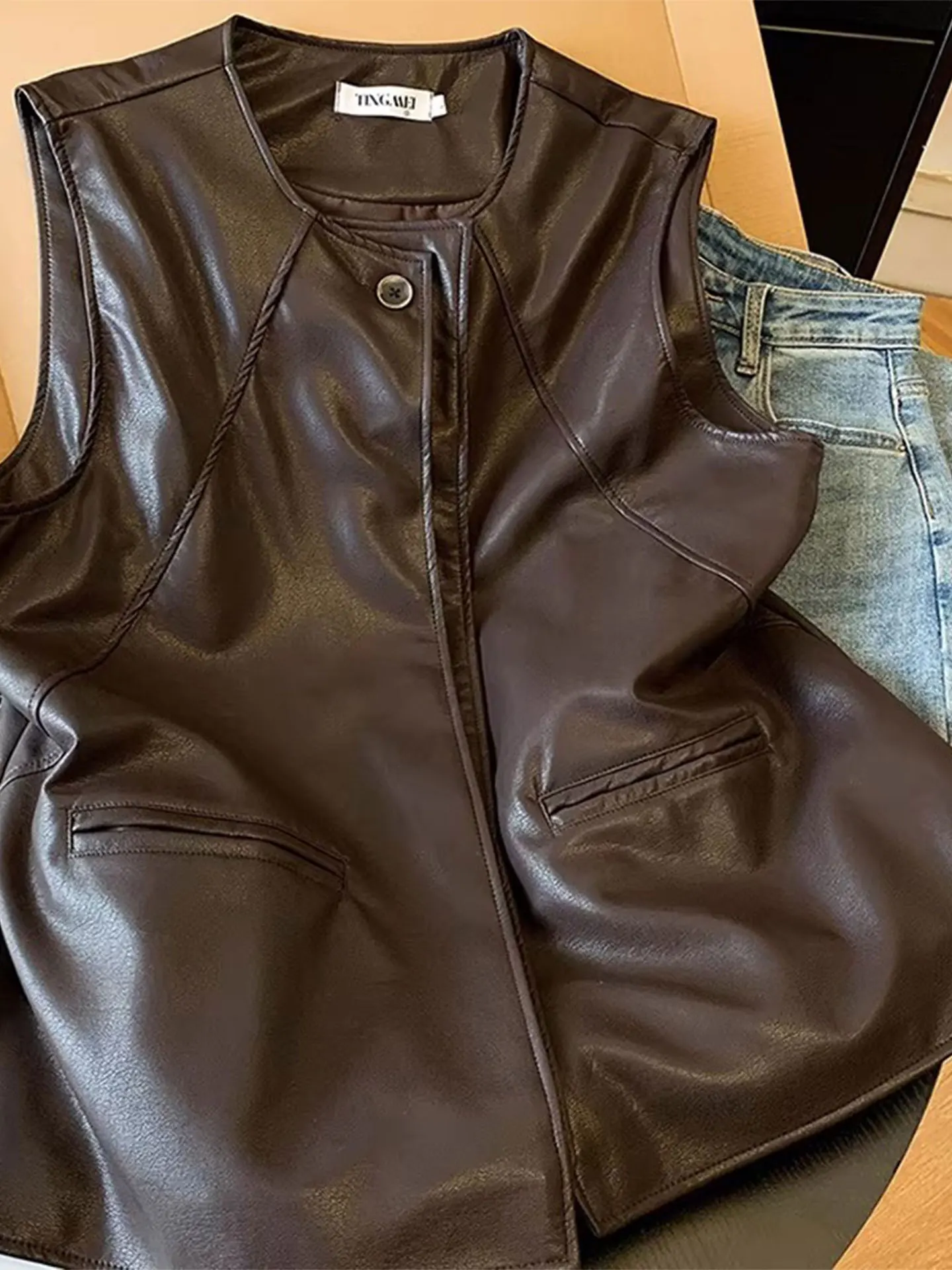 

Faionable Loose Svel PU Leather Jaet Women's Spring 2026 plus Size Versatile Outerwear Top Casual Sle