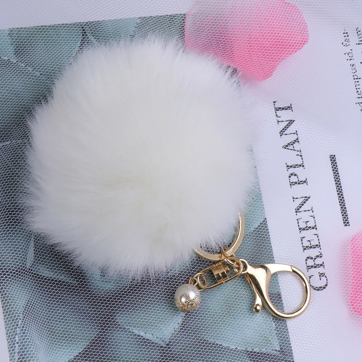 

Pom Pom Keychain Ball Solid White Color Handbag Pendant Car Ornament Soft Touch Decoration Gift for Friends Kids