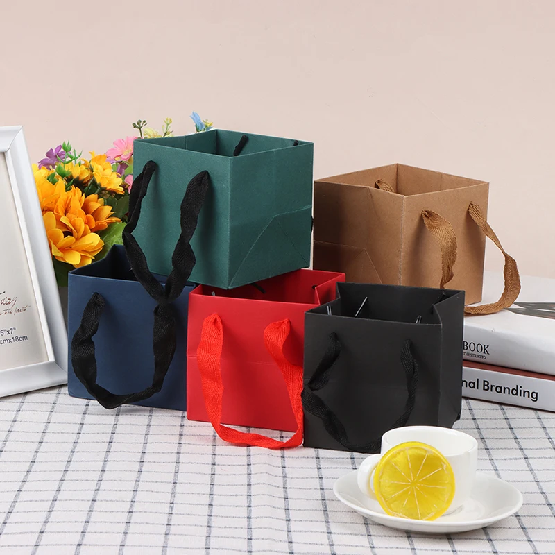 Square Portable Kraft Paper Bag Flowers Packaging Bag Birthday Wedding Gift Bag