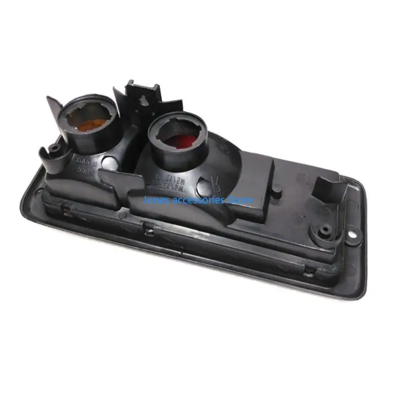 

W8KD Rear Bumper Reflectors for Pajero Montero 1992-1999 Tail Fog Light Lamp MB124963