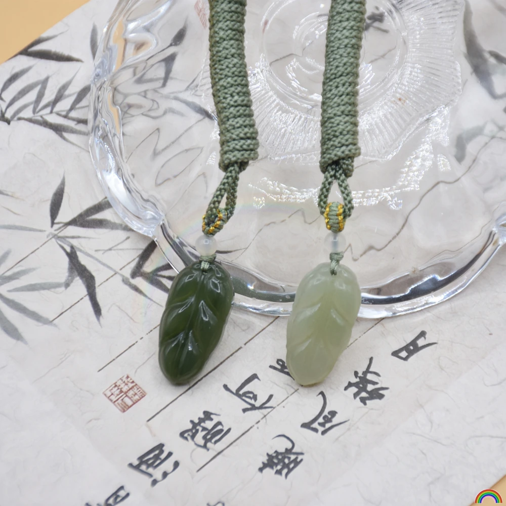 Rwbuy Brand Design Natural Hotan Jade Leaf Pendant Huangkou Material Gold Branch Jade Leaf Small crowd Jade Clavicle Chain