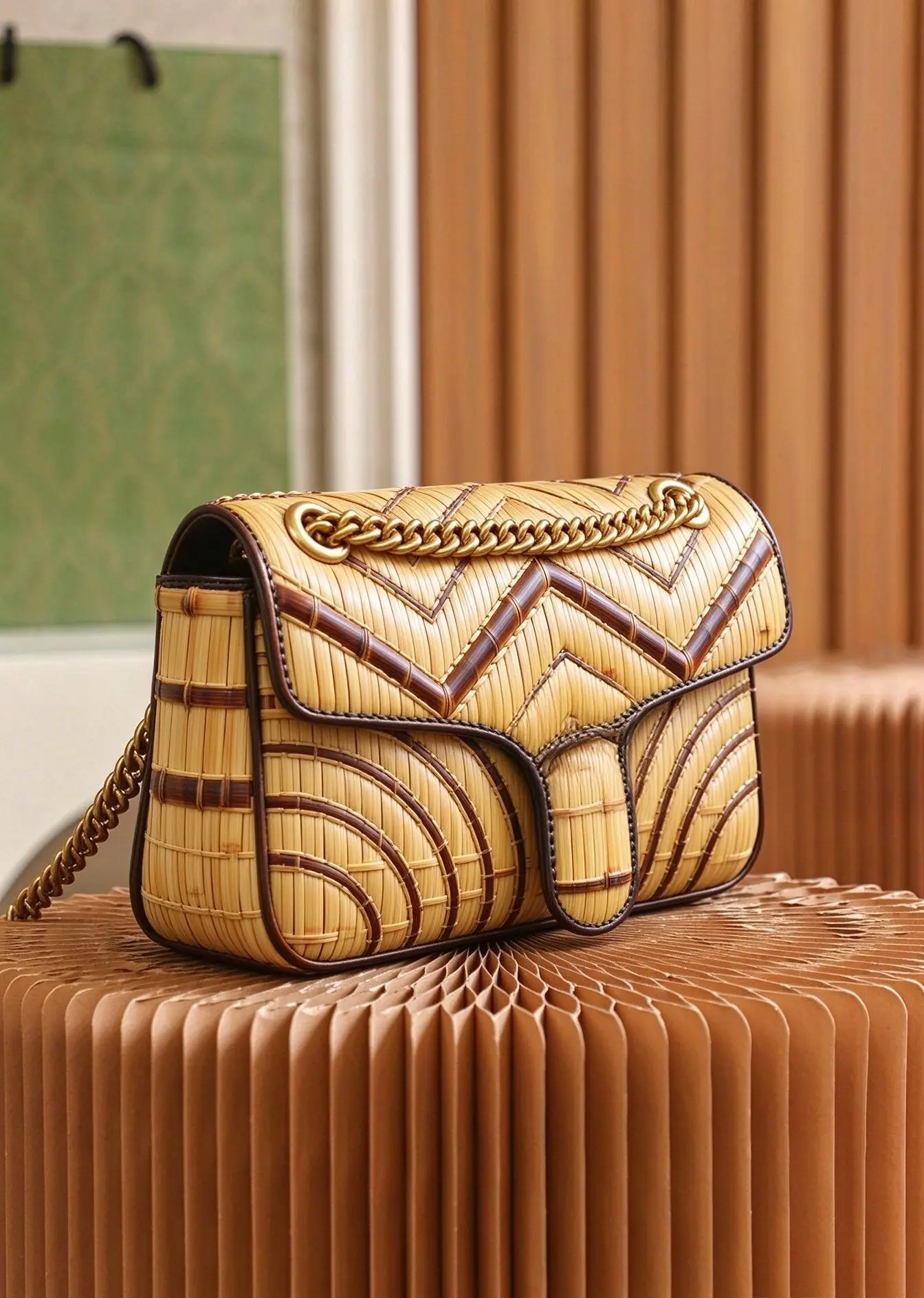 Boho Style Handmade Rattan Women Chain Shoulder Bag Unique Geometric Weaving Pattern Holiday Daily Crossbody Bag