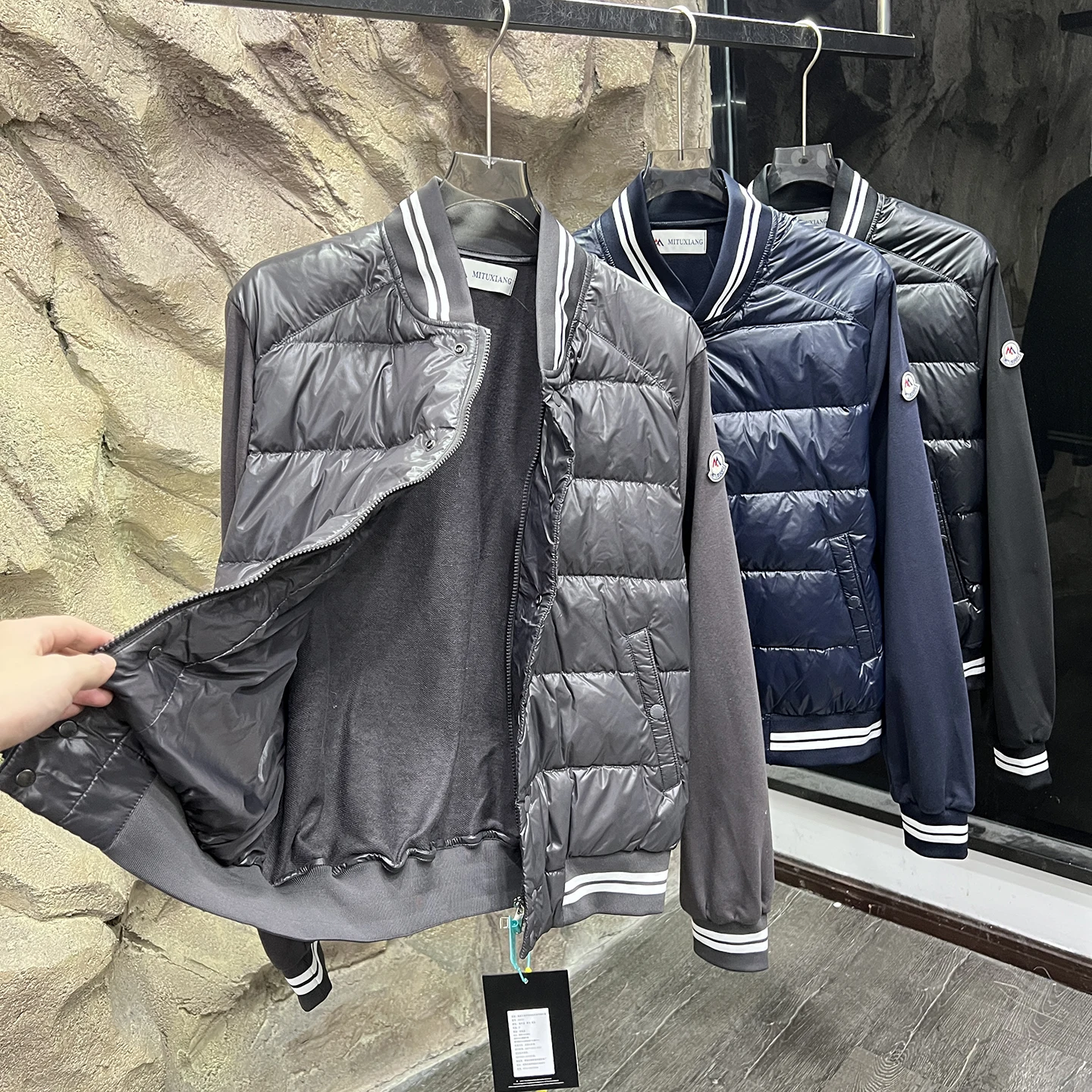 Raccomandazione dei pesi massimi! Colletto da baseball autunno inverno Colletto alla coreana a righe Bottoni lunghi Sve down Jaet Trendy Men Fa...