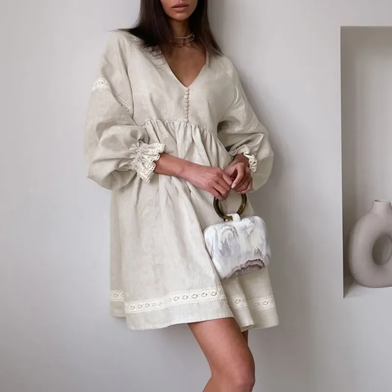 Bawełniana pościel na lato francuski styl sukienka dojeżdżająca do pracy modna, patchworka koronkowa swobodna luźna sukienka kobiet Sexy dekolt sukienka z rękawem typu lampion
