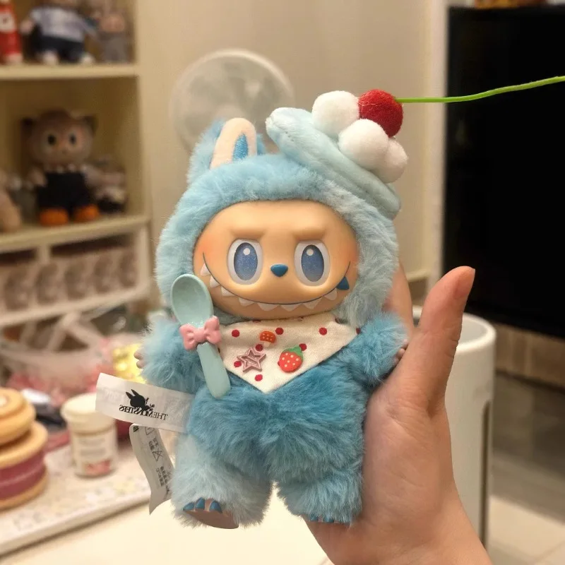Para LABUBU3 generación Rabub Front ropa de vinilo de alta energía caja ciega de felpa lindo helado de fresa ropa de bebé regalo de moda