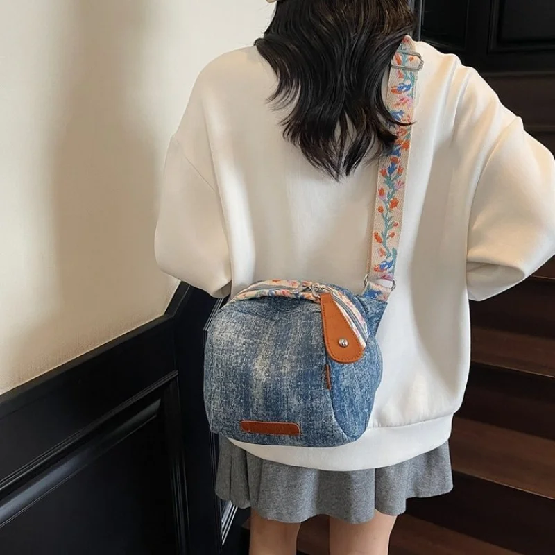 

Luxury Tote Bag Large Capacity Solid Color For Daily Shopper Women Commuter Minimalist Vintage