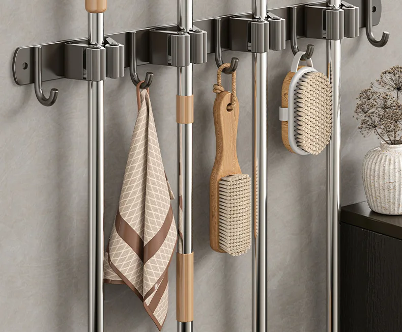 Edelstahl Wandmontierter Mopphalter Organizer mit Haken Bohrfreie Badezimmer-Besen-Aufbewahrungsklammer Robuste Halterung – Detail 2