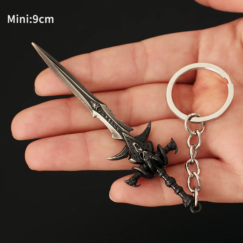 Mini World of Warcraft Weapon Keychain Frostmourne Swords Model The Lich King Alloy Game Peripherals Samurai Gift Toys for Boy