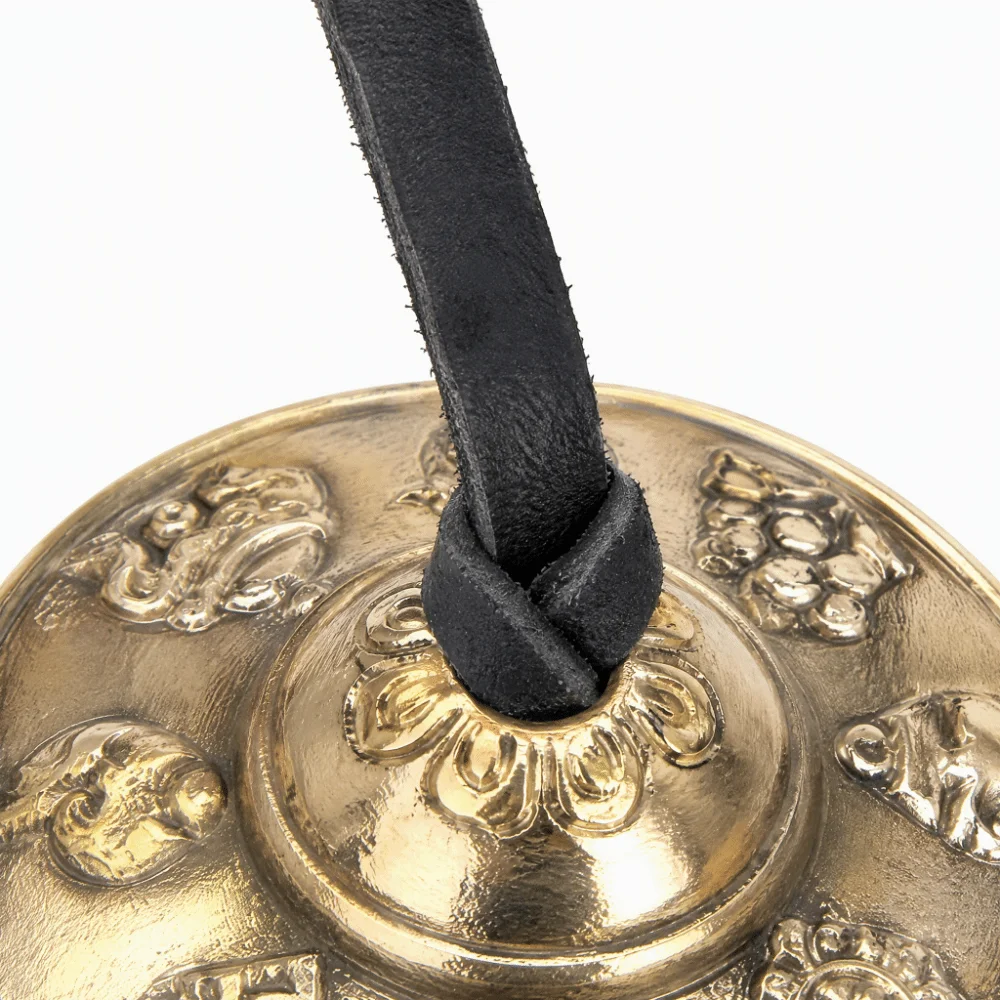 Brass Material Meditation Chime Bell 6.5 cm Diameter 8 Lucky Symbols Embossed Tingsha Cymbals Relaxation Musical Instruments