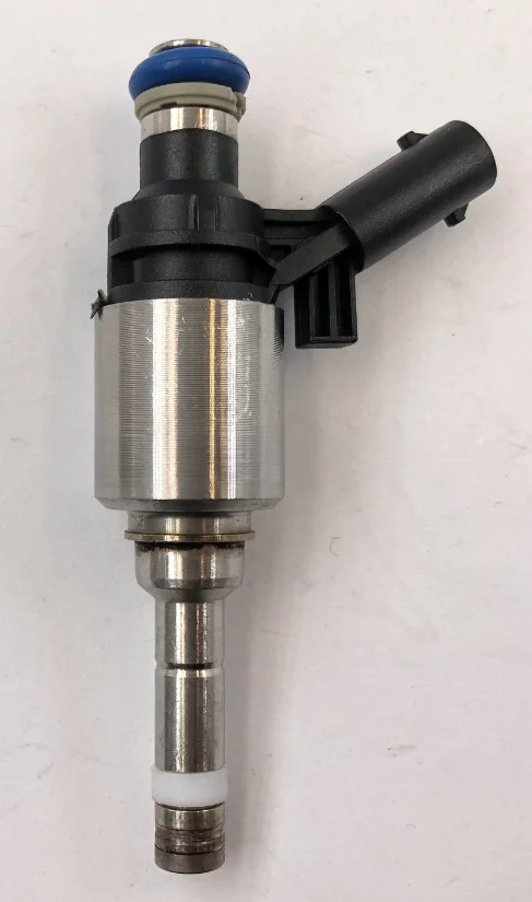 

06D906036B 0261500011 06D906036D 4-piece car parts Engine parts FOR A3 2004 2005 2006 2007 2008 fuel injectors