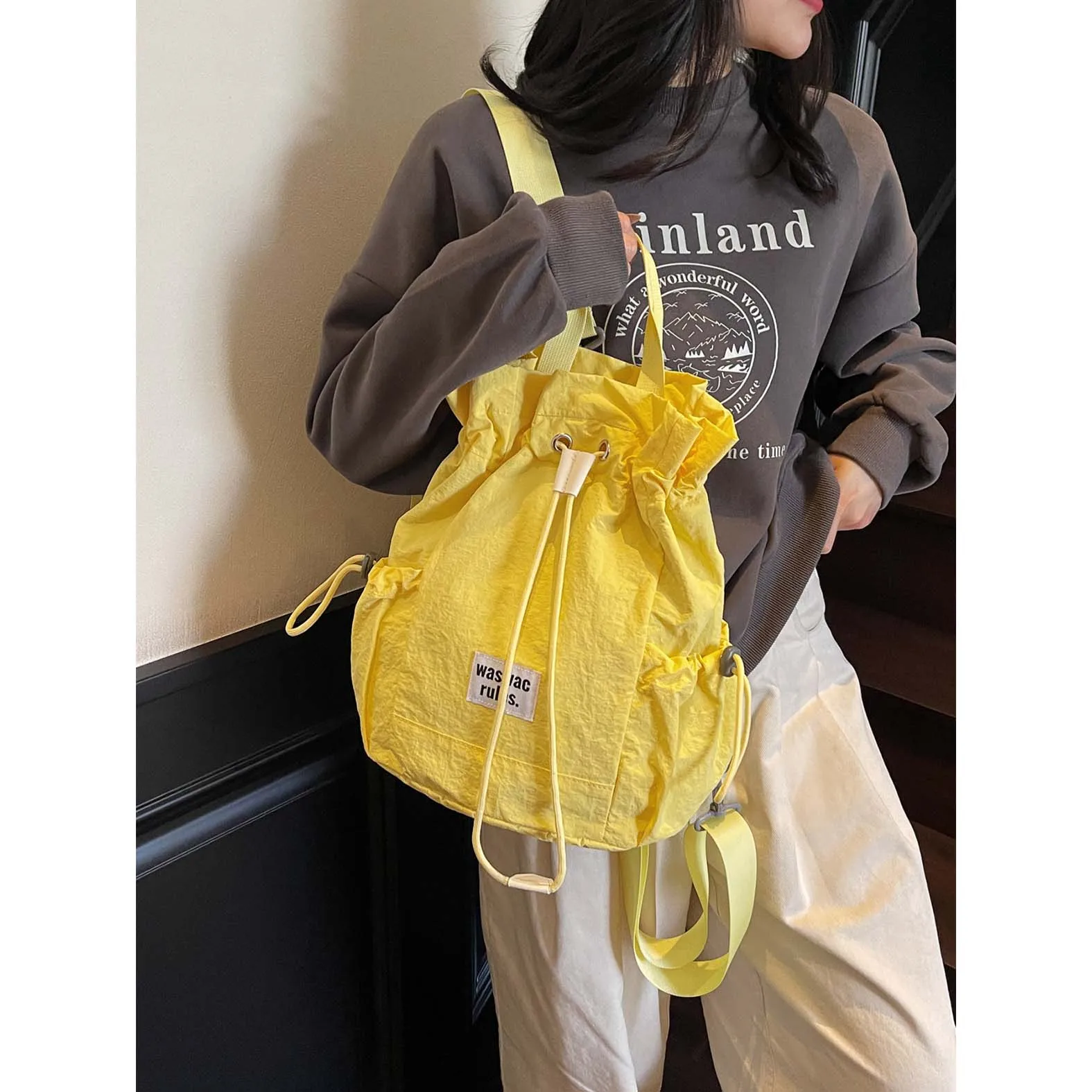 

Nylon backpack for women, large capacity for leisure and versatile, student backpack for class, outdoor hiking bag, lightweight