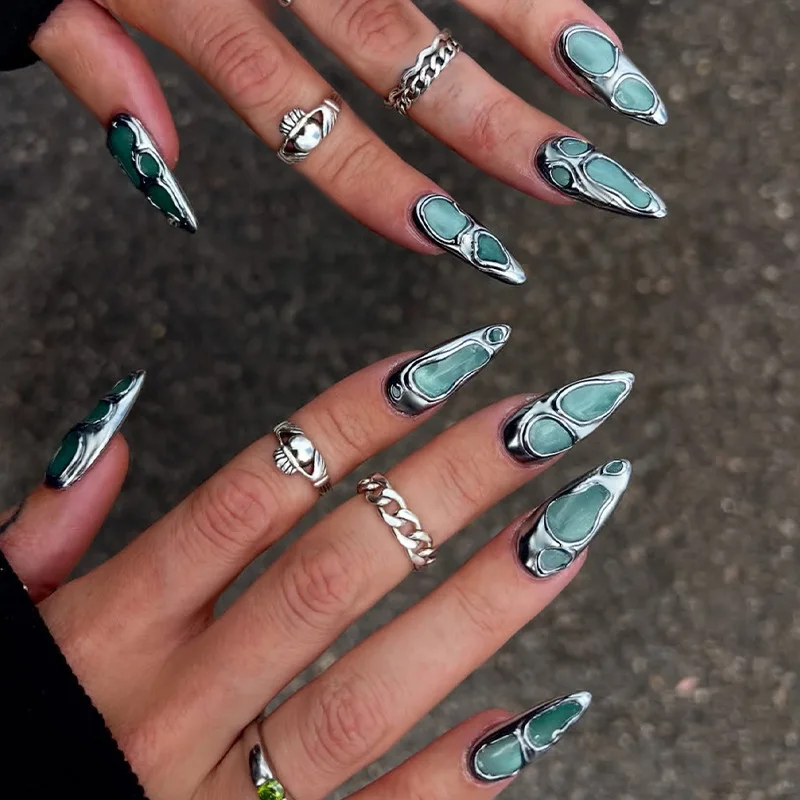 24PCS Metallic Fake Nails Dark Bluel Chrome Edgy Design False Nails with Luxury European Aurora Spicy Cool Style Press on Nails