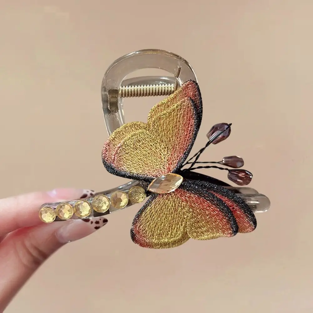 

Graceful Embroidered Claw Clip Exquisite Rhinestone Retro Headdress Elegant Handmade Chinese Style Hair Clip Photography