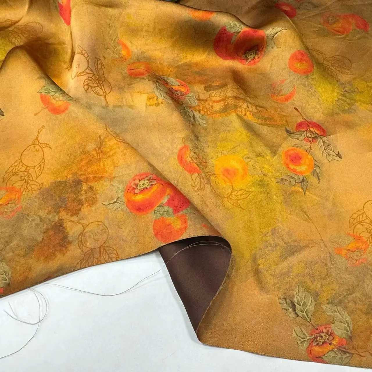 

Silky Smooth Xiangyun Silk Fabric 50 Momme for Traditional Chinese Vest Clothing Handmade DIY Home Decor Retro Sle