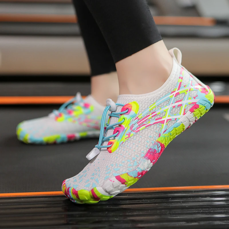

Unisex Men Aqua Shoes for In-Room Fitness Treadmill Outdoor Speed Interference Water Beach Shoes Couples Swimming Shoes