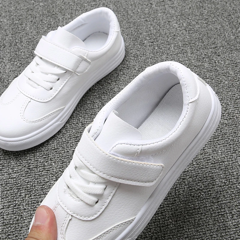 Spring and autumn boys leisure running shoes non-slip soft sole sports shoes children\'s small white shoes tennis shoes hot sale