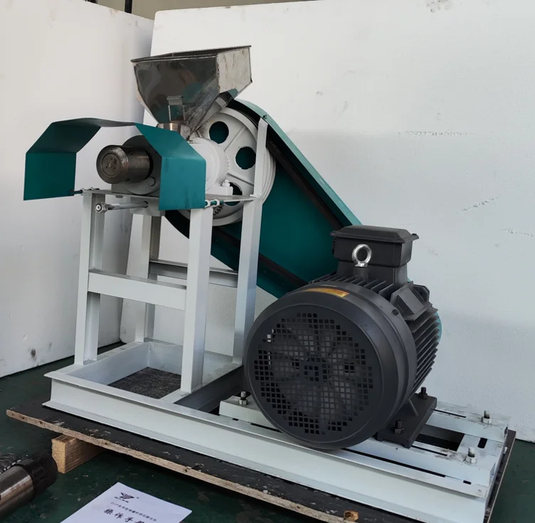 Full Automatic Puffed Corn Machine Low Cost Poultry Fish Extruder Machine Corn Puffs Machine