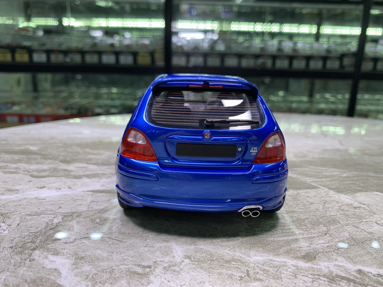 OTTO 1:18 160 ZR 2001 Blau Simulation Limited Edition Harz Metall Statisches Automodell Spielzeug Geschenk