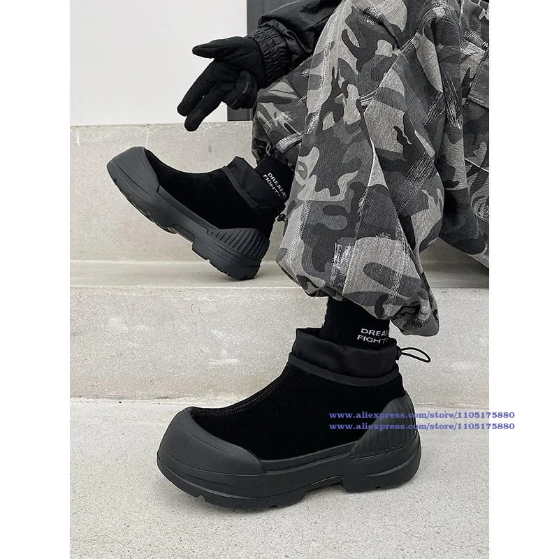 

Thick Soled Snow Boots Trendy Men's Outdoor Boots Big Round Toe Warm Men's Boots Height Increasing Shoes Designer Men Boots