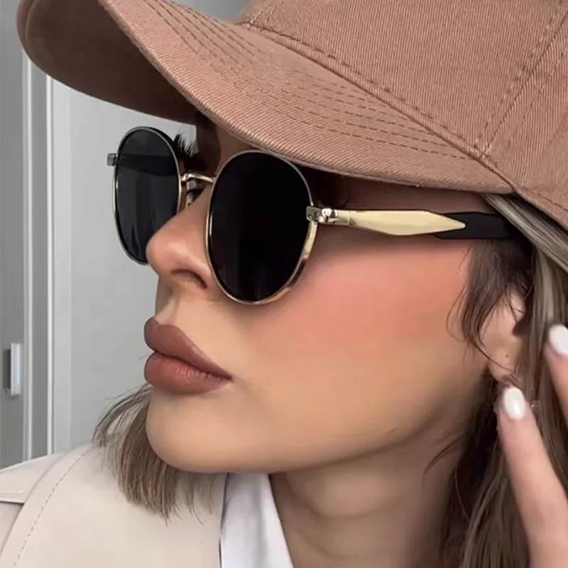

New European And American Circular Sunglasses For Women's Street Photography Metal Sunglasses Trendy Sun Glasses