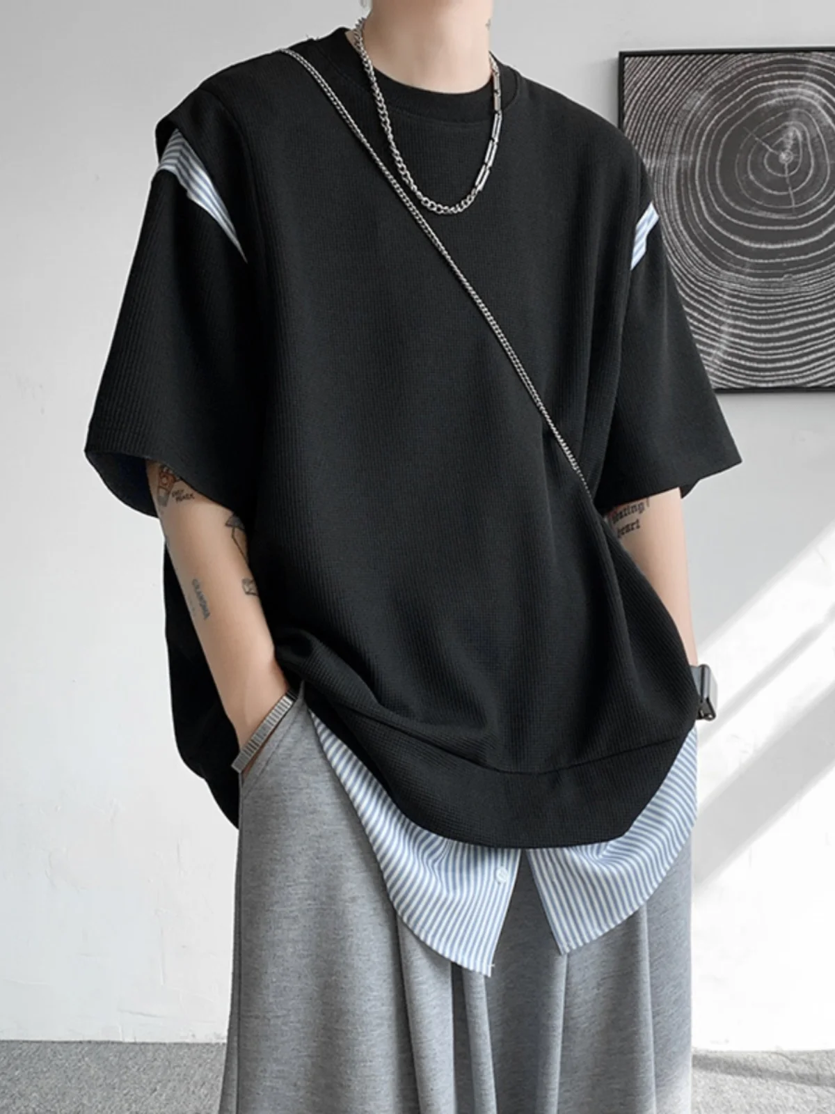 

American Sle Heavyweight Fake Two-Piece T-irt Men's Summer Trendy Brand Geometric Print ort Sve Five-Quarter Sve