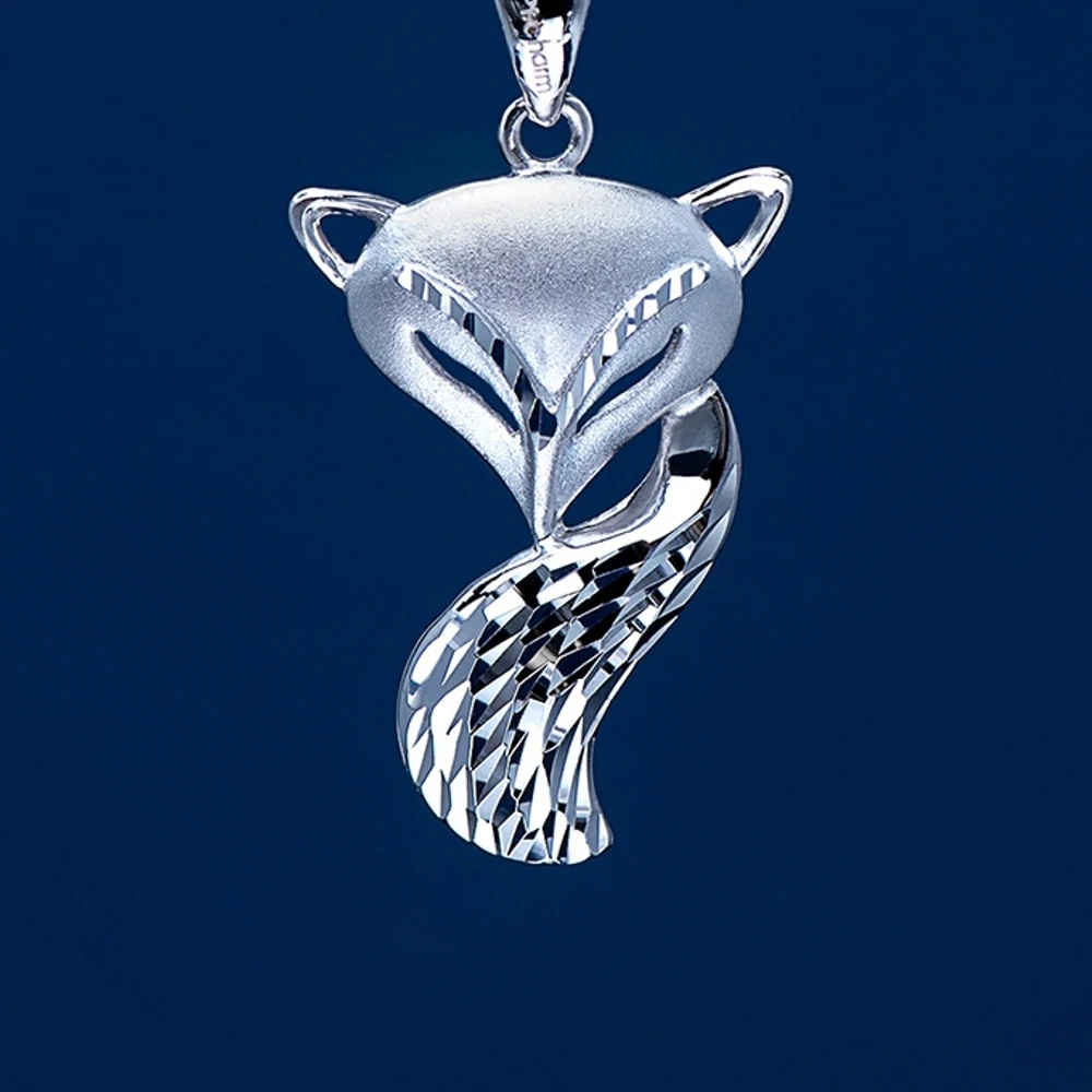 

Real Pure Platinum 950 Pendant Men Women Gift Lucky Carved Cute Fox Pendant 2.3g